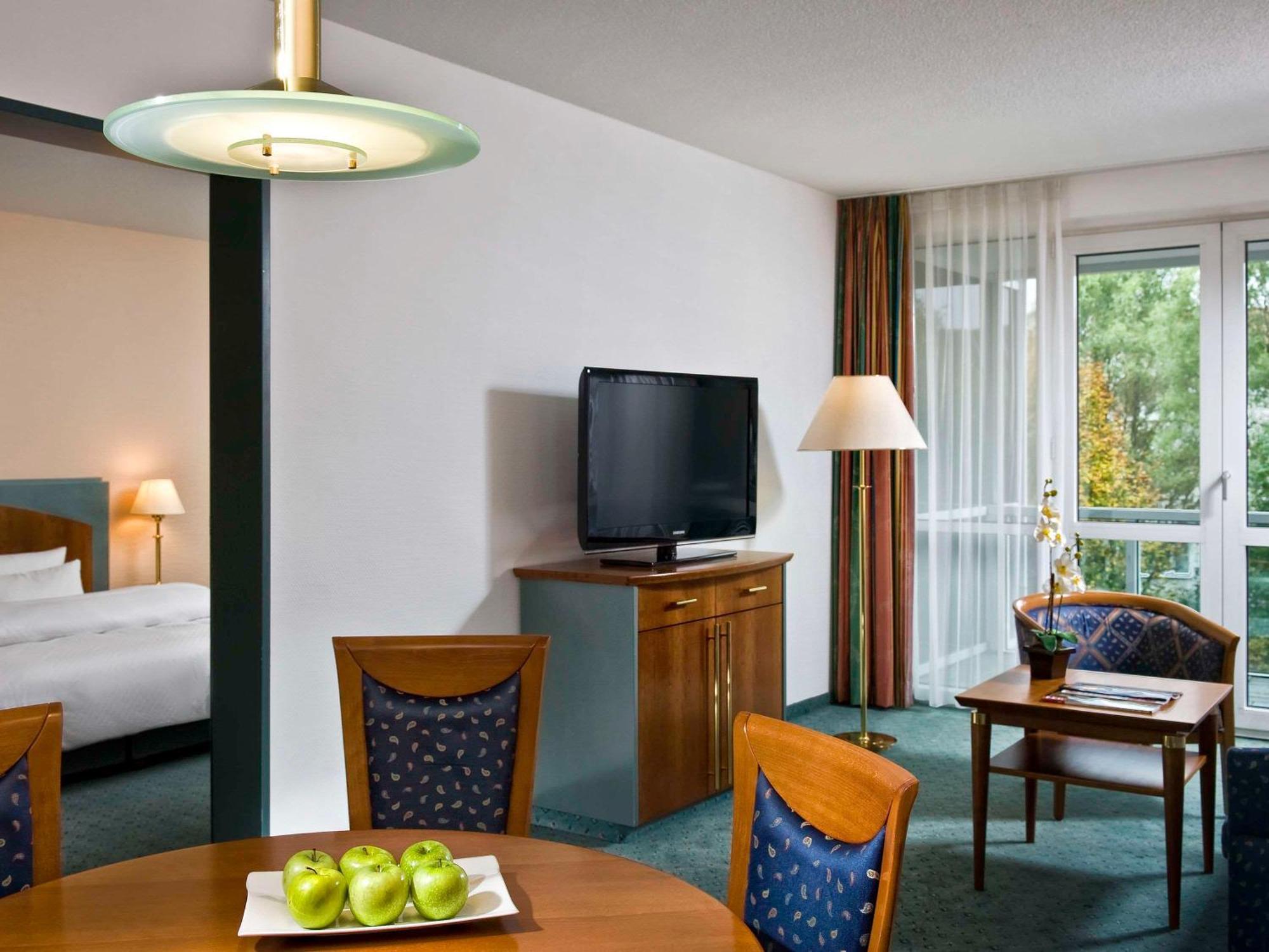 Congress By Mercure Hotel 4*