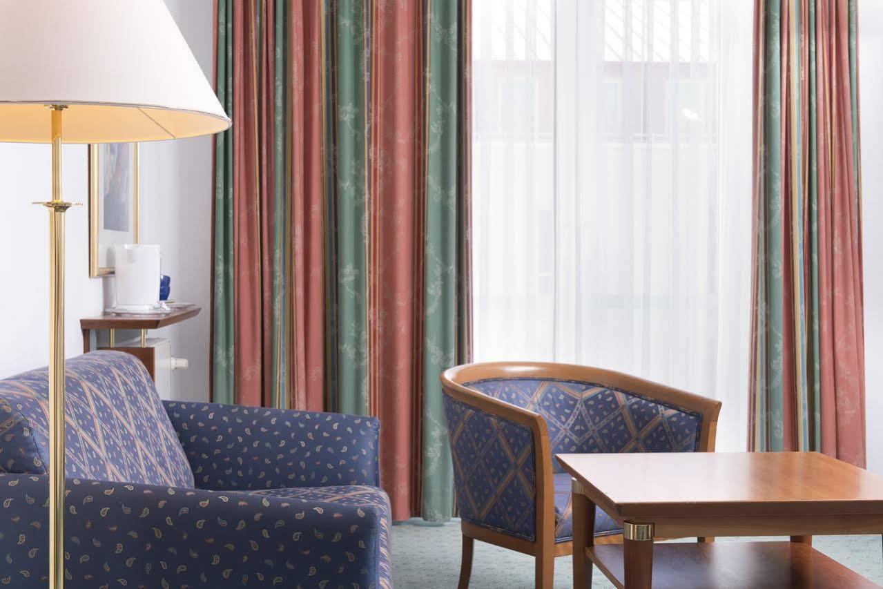 Congress By Mercure Hotel 4*